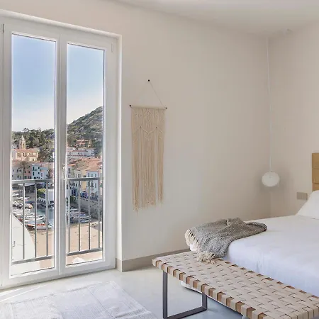 Hotel La Guardia Giglio Porto