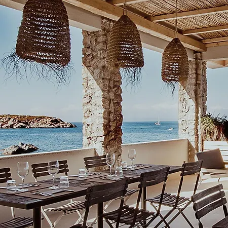 La Guardia Hotel 4*