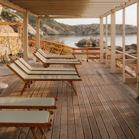 La Guardia Giglio Porto